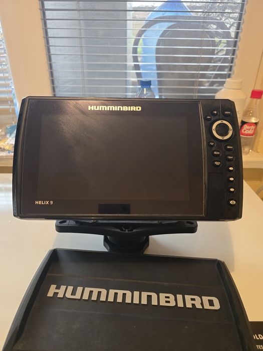 Сонар Humminbird Helix 9 CHIRP Mega SI+ GPS G4N
