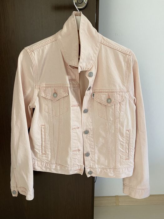 Jacheta de blugi Levi's, masura M, roz somon deschis