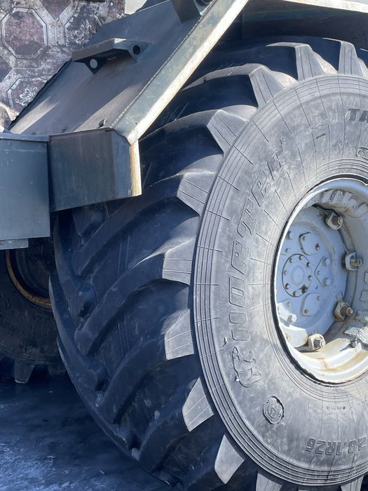 Кировец К-700 нового образца