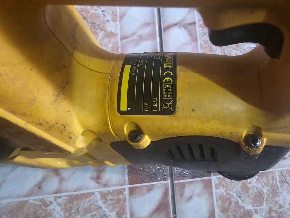 DeWalt ferastrau, picamer, baterie, bolti si lame