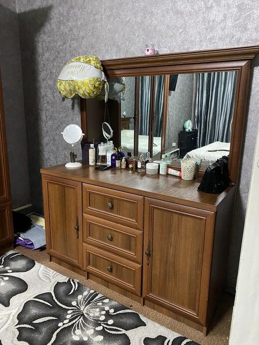 Продаётся спальная мебель