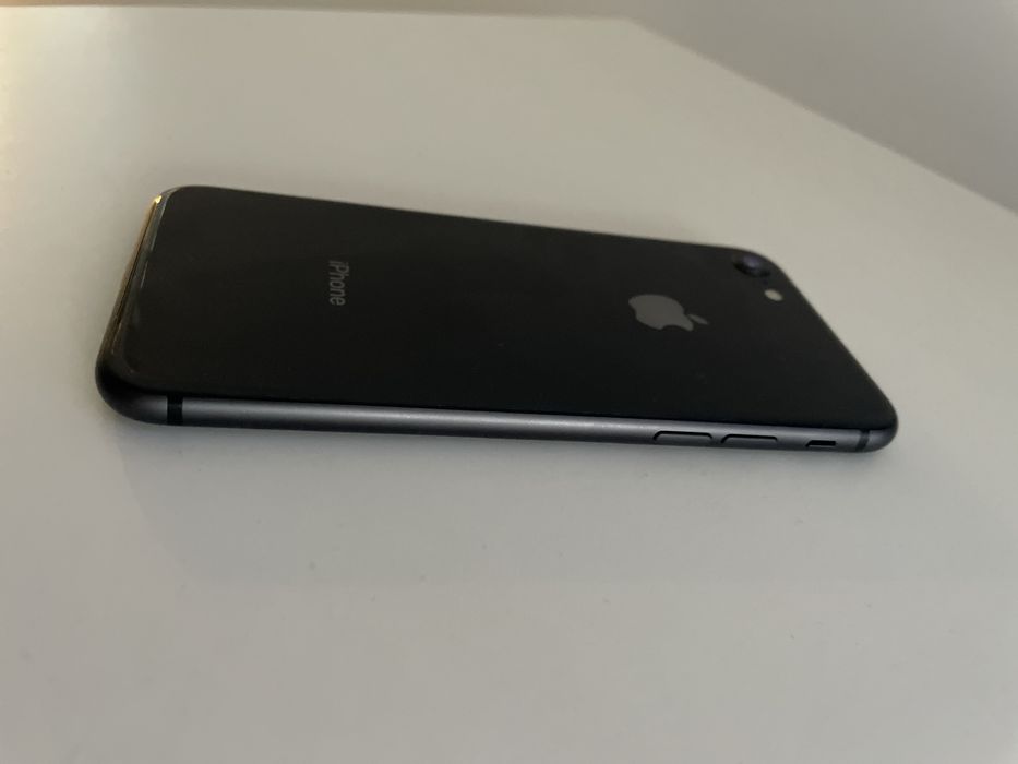 Iphone 8 black 86% baterie 64 gb