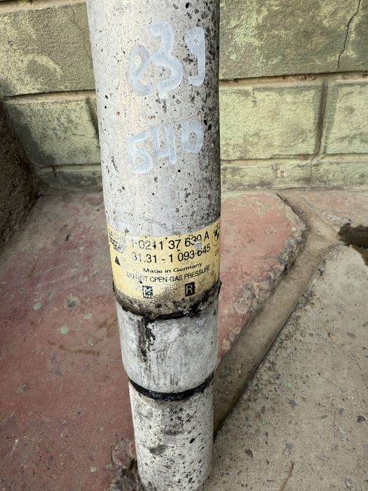 Передняя стойка на бмв е39 540