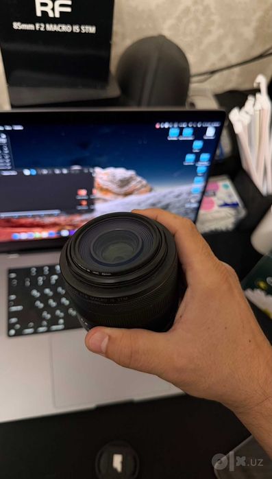 Canon RF 35mm f/1.8 IS MACRO STM
