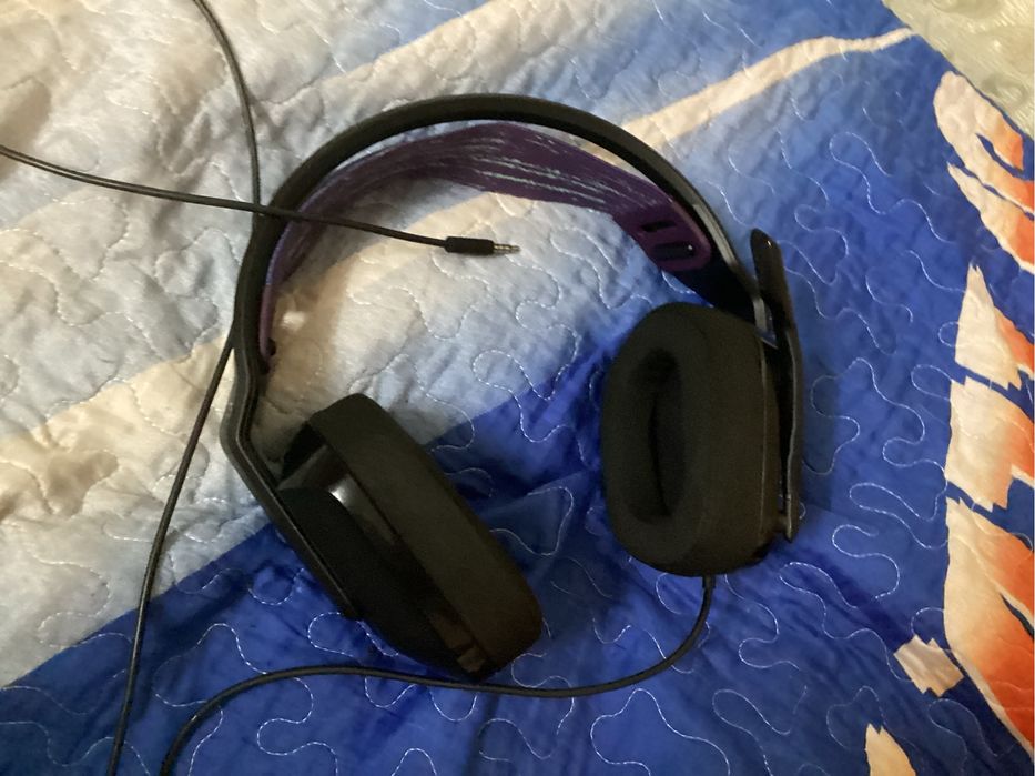 Logitech g335 в идеальном состоянии