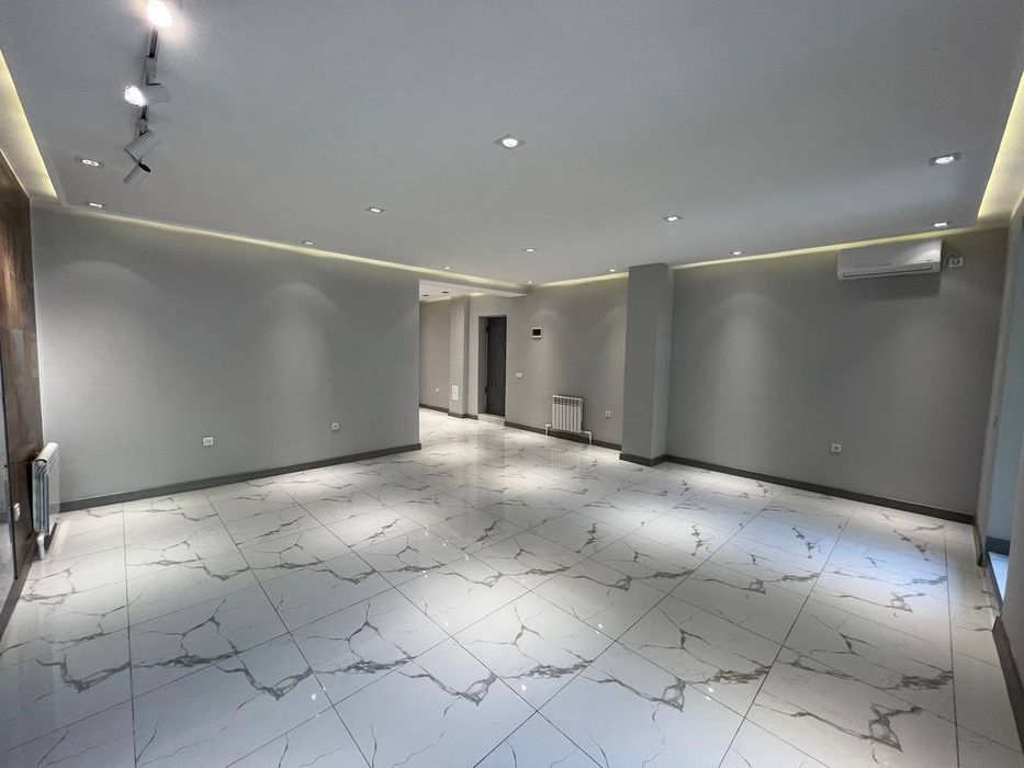 Продается квартира нежилого помещения, ор-р: Бибигон, 100м²