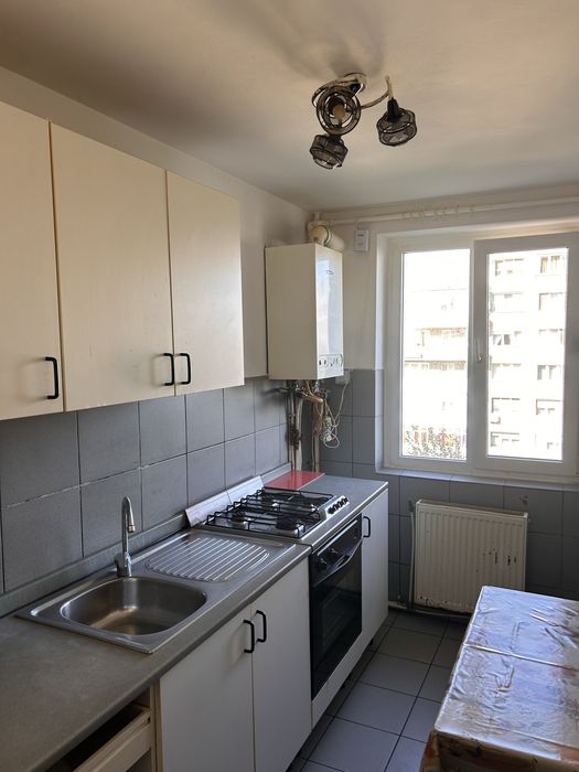Apartament decomandat 3 camere