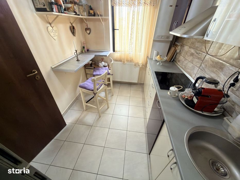 Casă tip capăt înșiruit – P+1+M, 4 camere – semi-mobilată și utilată