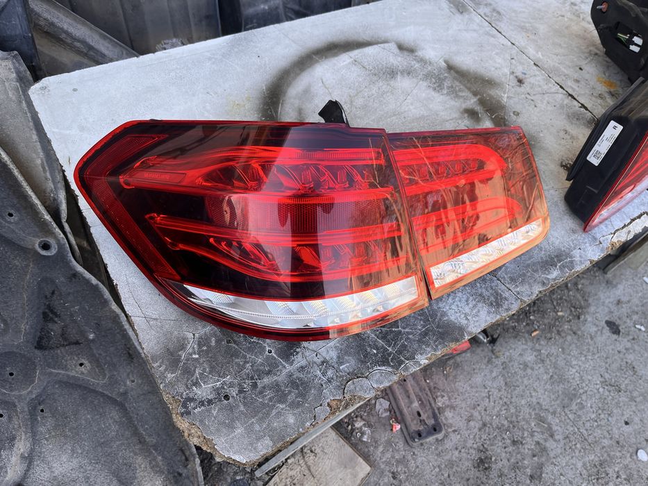 Стопове Mercedes E class W212 Facelift Комби / Стоп