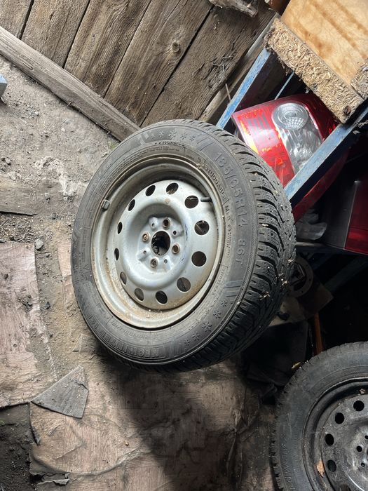 Продам зимнию резину r14