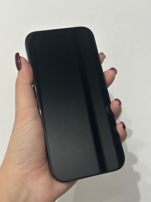 iPhone 15, 128гб