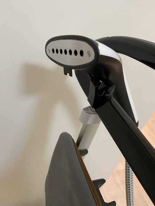 Отпариватель в рабочем состоянии