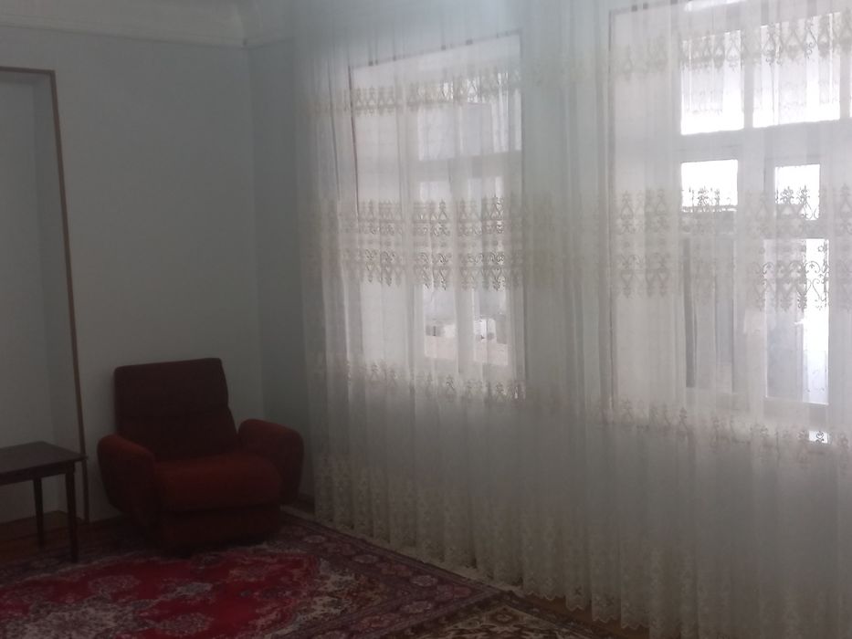 Сдается дом в центре Коканда.