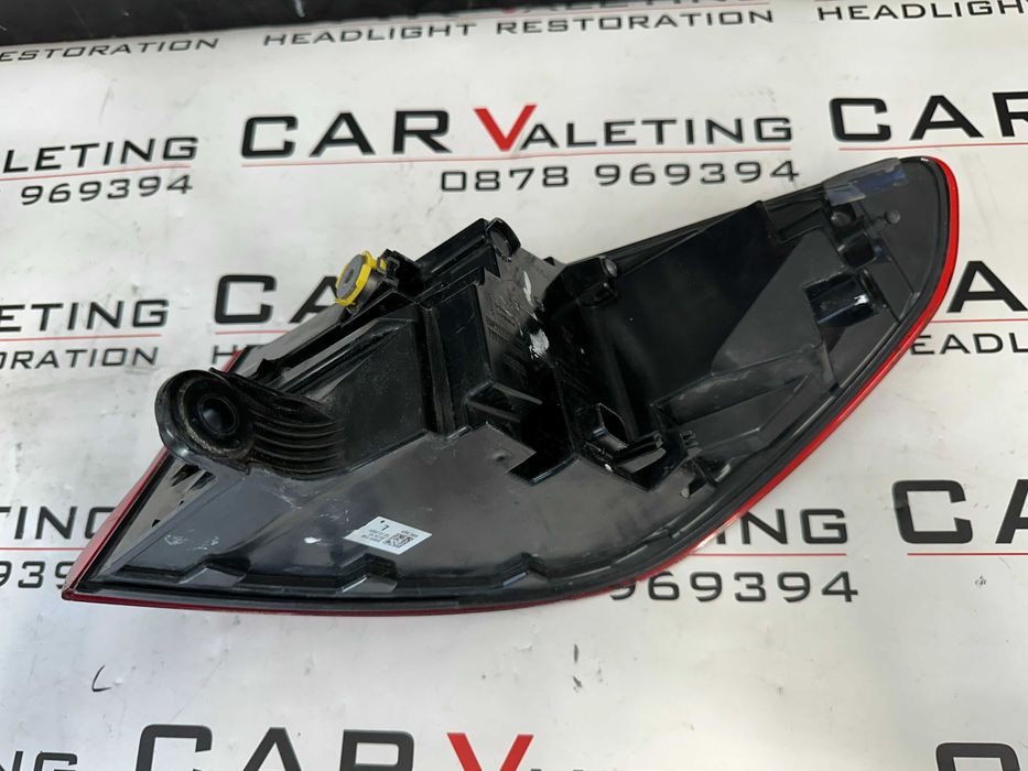 Задна светлина ляв стоп стопове stop stopove BMW 1 F40 F41 БМВ 1 Ф40