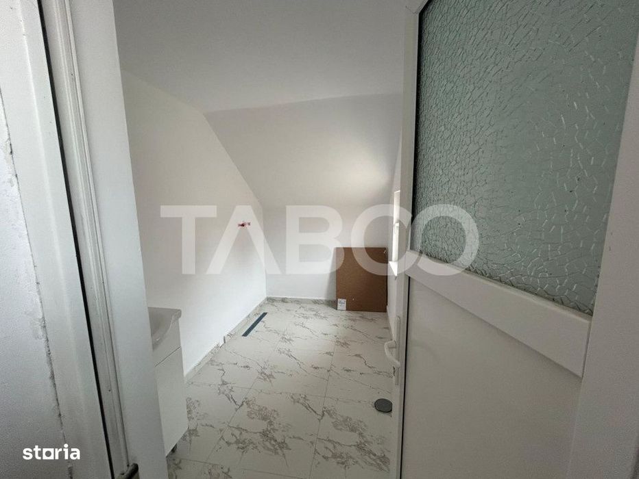 Spatiu birouri cu 6 camere 147 mpu curte libera 260 mp Calea Dumbravii