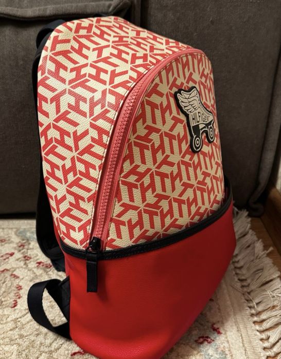 Рюкзак Tommy Hilfiger