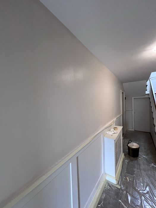 Zugrav ofer servicii de interior