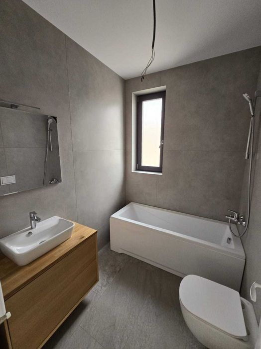 Amenajări interioare / Renovări / Zugraveli / Construcții (Suceava)