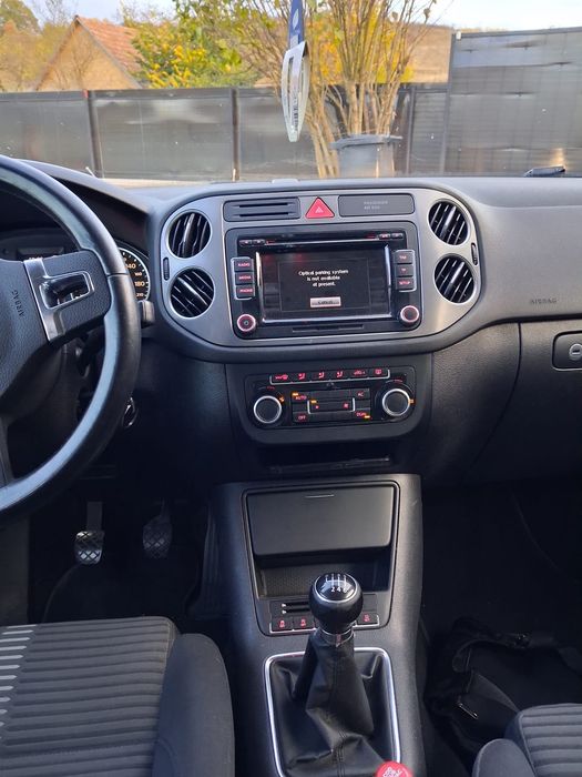 VOLKSWAGEN Tiguan 2011 — imagine 3
