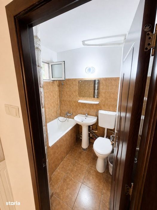 Apartament Modern 2 camere SD 50 mp Podul de Piatra 400 euro