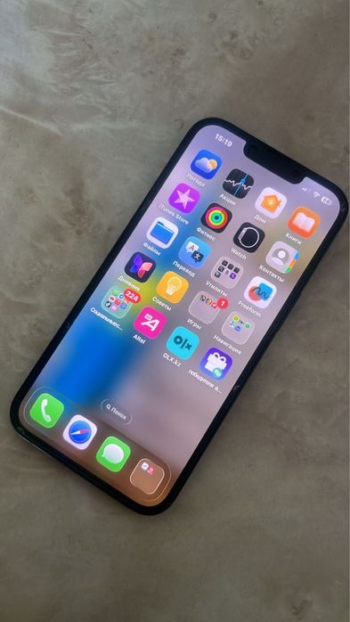 IPhone 13 ( 128gb, Аккум 100%, все в идеале, без коробки