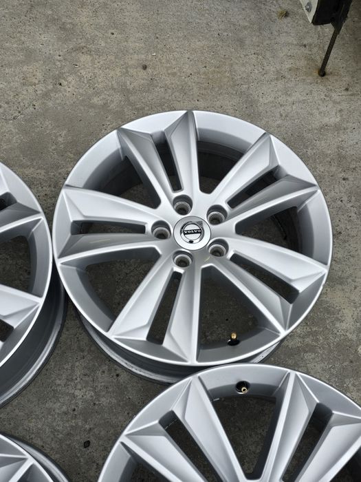 Джанти 17 / 5х108 - Volvo 5x108