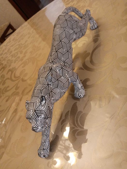 Новая подарочная статуэтка Гепард(коробка имеется), примерно 30см