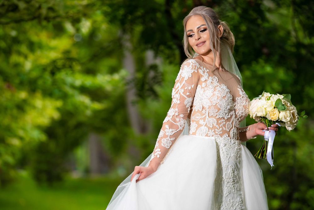 Vand rochie mireasa tip sirena