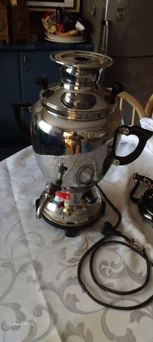 Vând samovar  ptr priźa