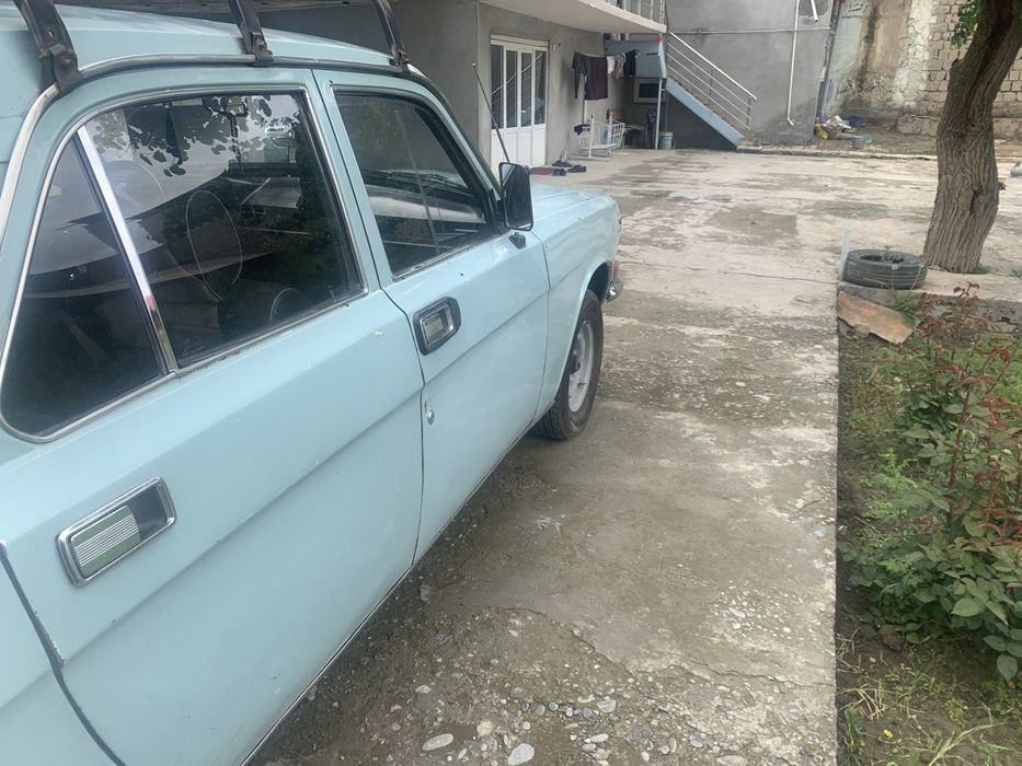 Волга. Газ 2410 в хорошем состоянии