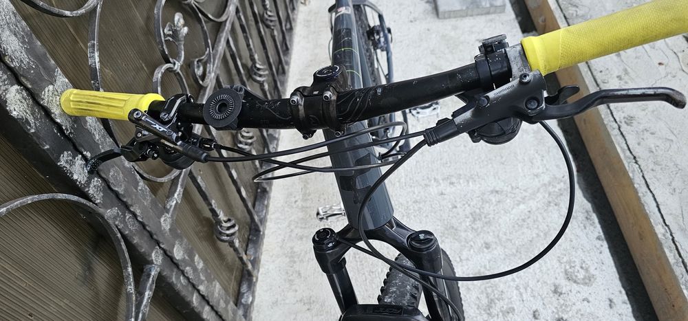 Bicicleta Cube cadru xxl