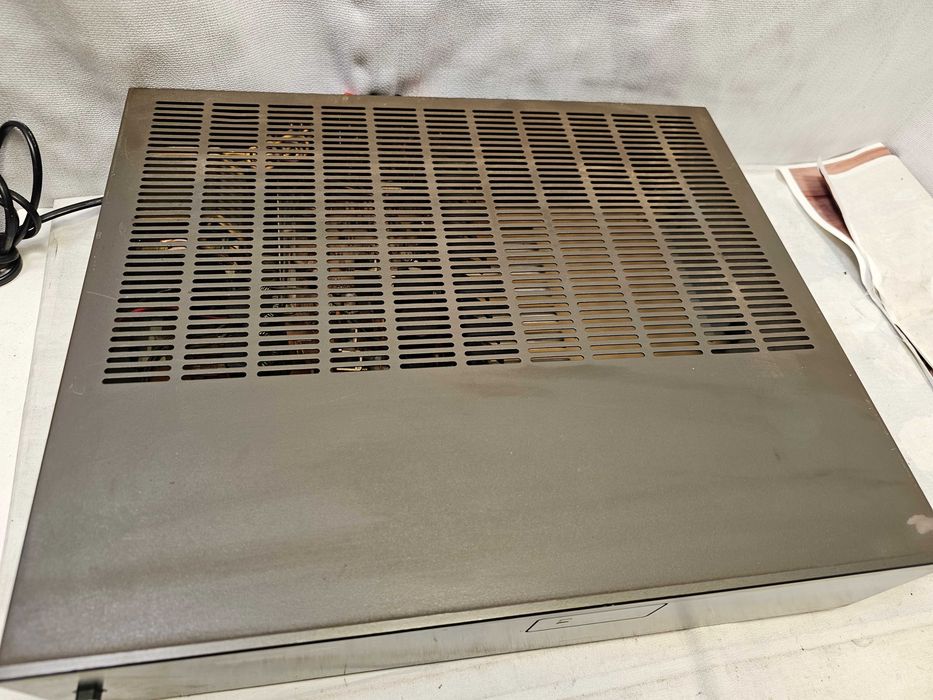 Amplificator FINAL de Putere Stereo NAD 2240PE Power Envelope
