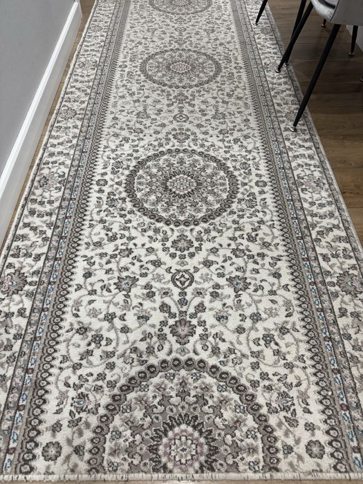 Продам ковровые дорожки