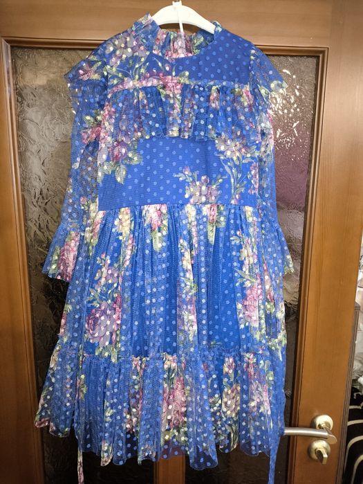 Продам платье для девочки
