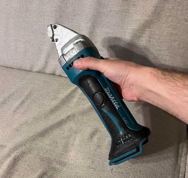 Foarfeca tabla Makita DJS161 18V LXT profesionala doar corp