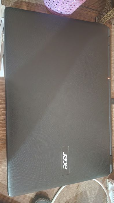 Noutbuk ACER HDD500GB