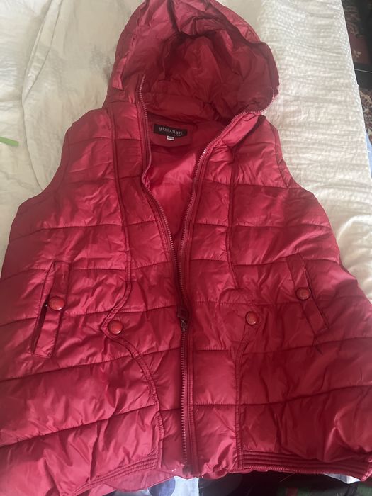 Жилетка удобная бу