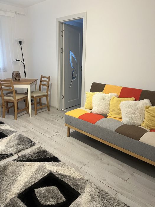 Apartament 2 camere casa de cultura