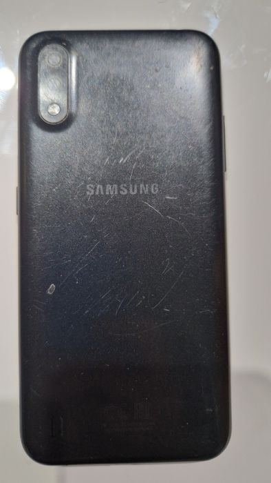 Продам смартфон Samsung galaxy A01