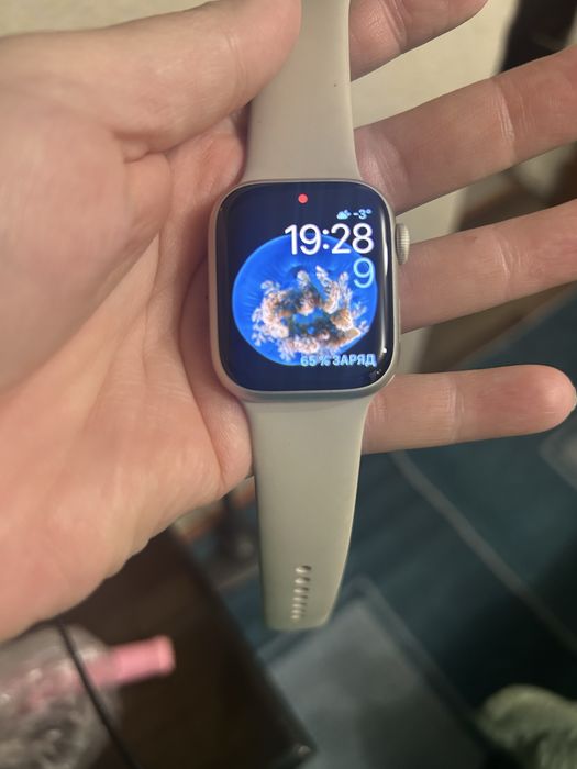 Продам Apple watch 8 серия 41 мм