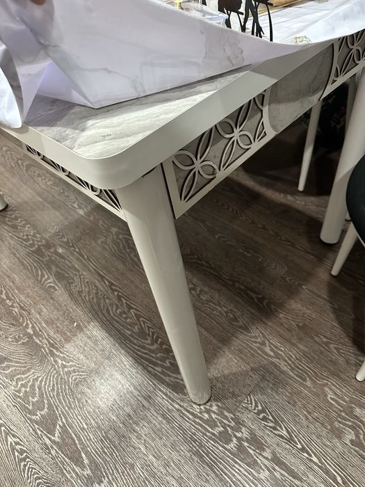 Кухонный стол продам