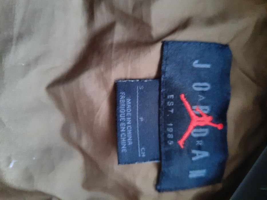 Haina Jordan  Nike S