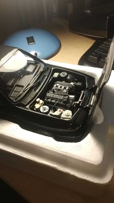 BMW M3 E30 1:18 Minichamps