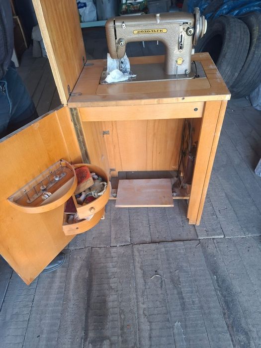 Швейная машинка "Подольск"