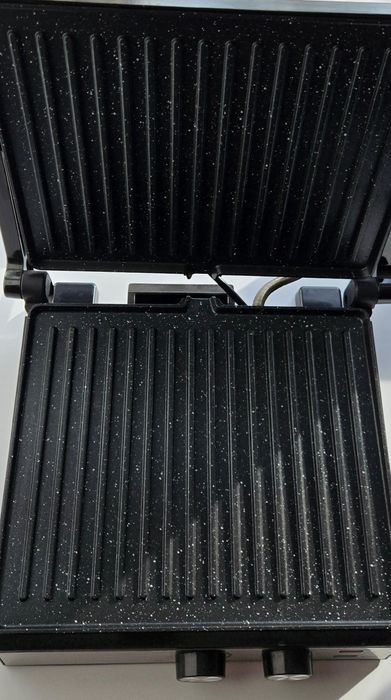 Электрогриль новый