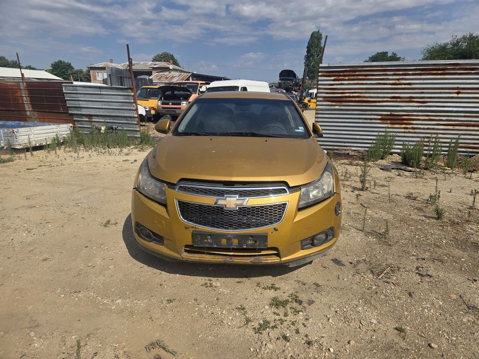 Chevrolet Cruze 1.8i на части