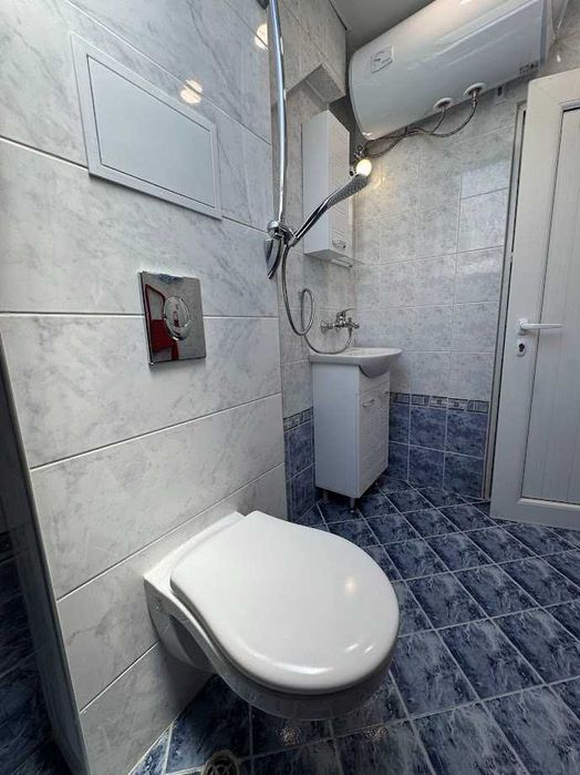 Дава се под наем Двустаен апартамент в Варна, Завод Дружба - 67 кв.м за 475 € - Снимка #13