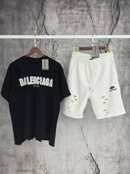 Compleu Balenciaga  S m l xl xxl