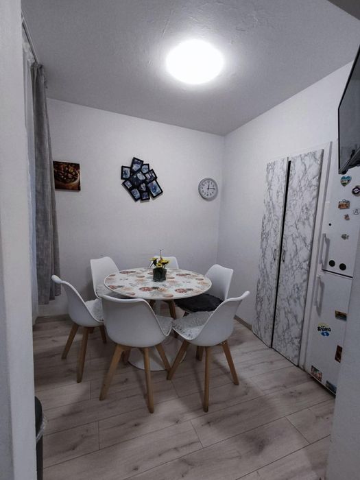 Apartament cu 4 camere