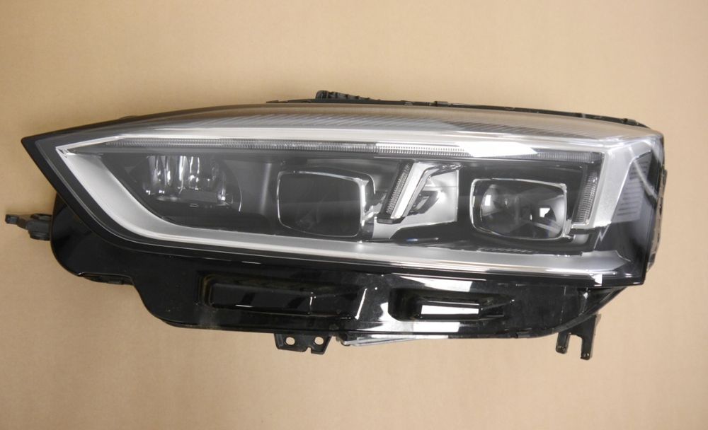 Far FULL LED XENON stanga Audi A5 F5 An 2016-2019 cod 8W6941033E